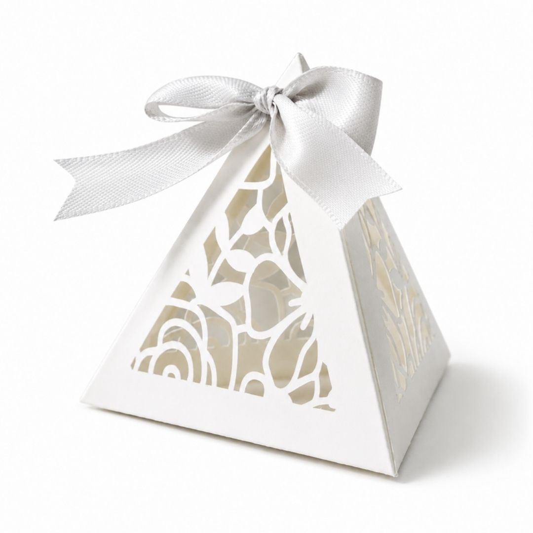 Precision-cut Favour Box - Triangle