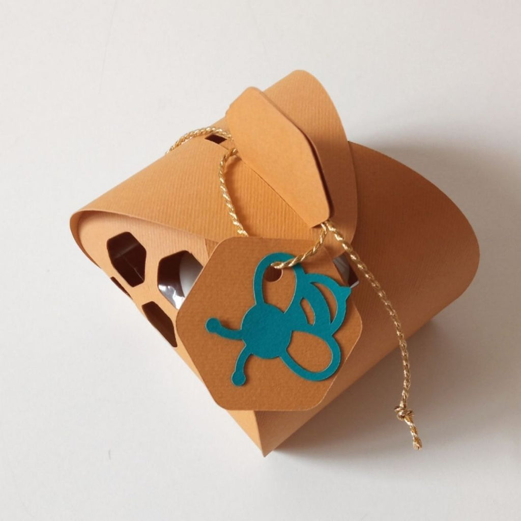 Precision-cut Favour Box - Honey Bee